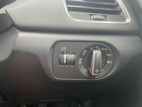 Audi Q3 2.0 Tdi Quattro Se Blue #24
