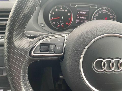 Audi Q3 2.0 Tdi Quattro Se Blue #21