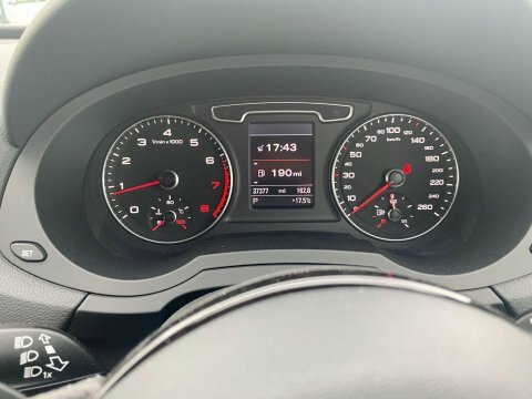 Audi Q3 2.0 Tdi Quattro Se Blue #23