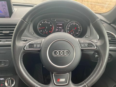 Audi Q3 2.0 Tdi Quattro Se Blue #20