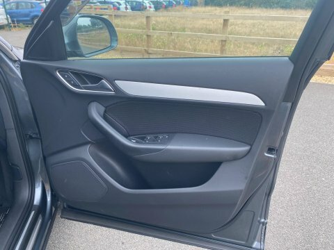 Audi Q3 2.0 Tdi Quattro Se Blue #10