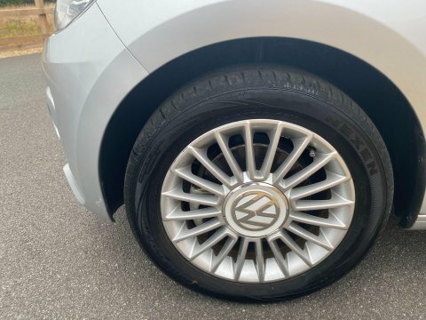 Volkswagen Up 1.0 High Up Silver #4