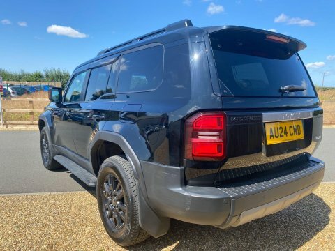 Toyota Land Cruiser 250 Series VX Black #5