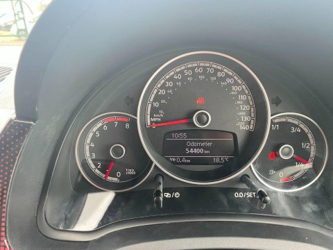 Volkswagen Up 1.0 Move Up Red #24