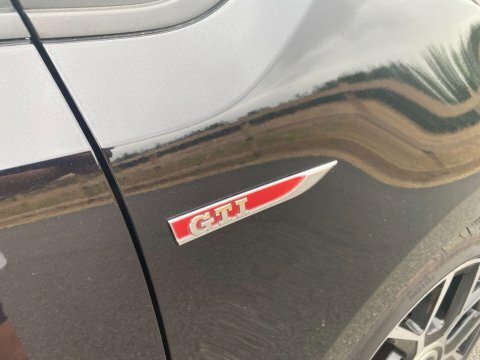 Volkswagen Up 1.0 Move Up Red #14
