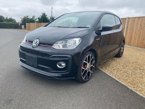 Volkswagen Up 1.0 Tsi Gti Black #2