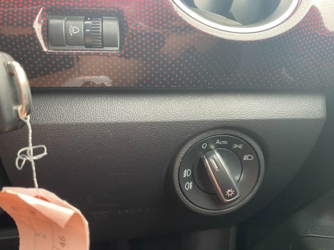 Volkswagen Up 1.0 Move Up Red #25