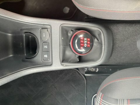 Volkswagen Up 1.0 Move Up Red #20