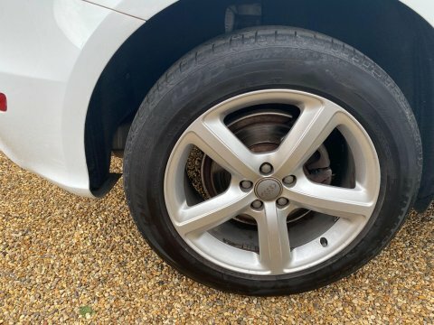 Audi Q5 2.0 Tdi Quattro S Line Plus 187 Bhp Grey #8