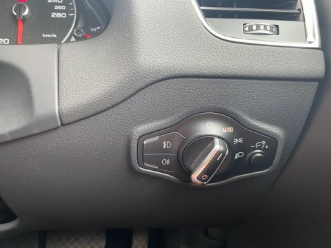 Audi Q5 2.0 Tdi Quattro S Line Plus 187 Bhp Grey #24