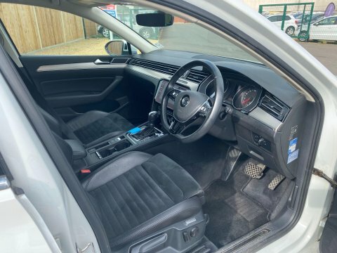 Volkswagen Passat 1.4 Gte Advance Dsg 156 Bhp Grey #9