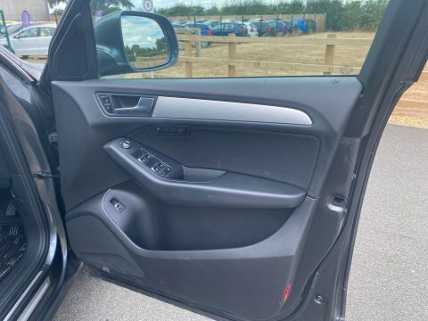 Audi Q5 2.0T Fsi Quattro S Line Plus Grey #10