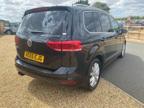 Volkswagen Touran 1.4 Tsi Bluemotion Black #6