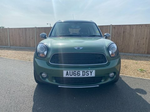 Mini Countryman 2.0 Cooper D Green #3
