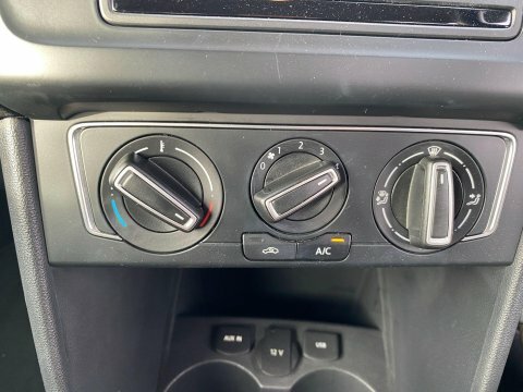Volkswagen Polo 1.0L Se 60 Bhp White #17