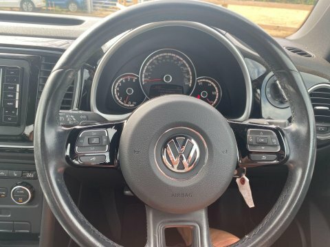 Volkswagen Beetle 1.2 Design Tsi 103 Bhp White #17