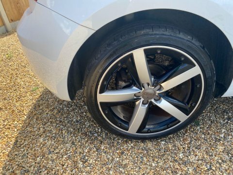 Audi A1 1.4 Sportback Tfsi Sport 122 Bhp Red #8