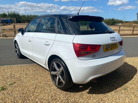 Audi A1 1.4 Sportback Tfsi Sport 122 Bhp Red #5