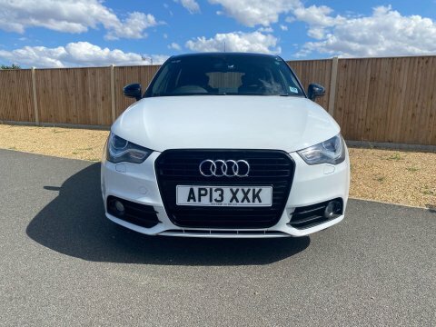 Audi A1 1.4 Sportback Tfsi Sport 122 Bhp Red #3