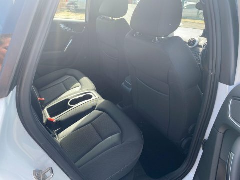 Audi A1 1.4 Sportback Tfsi Sport 122 Bhp Red #11