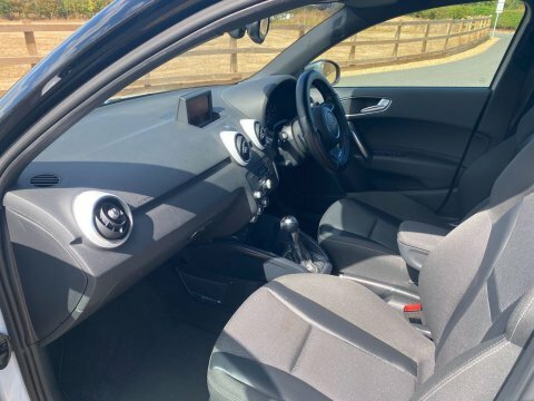 Audi A1 1.4 Sportback Tfsi Sport 122 Bhp Red #12