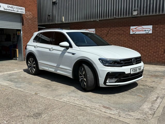 Volkswagen Tiguan 2.0 Tdi Bluemotion Tech R-line Suv Manu White #2