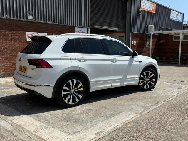 Volkswagen Tiguan 2.0 Tdi Bluemotion Tech R-line Suv Manu White #5