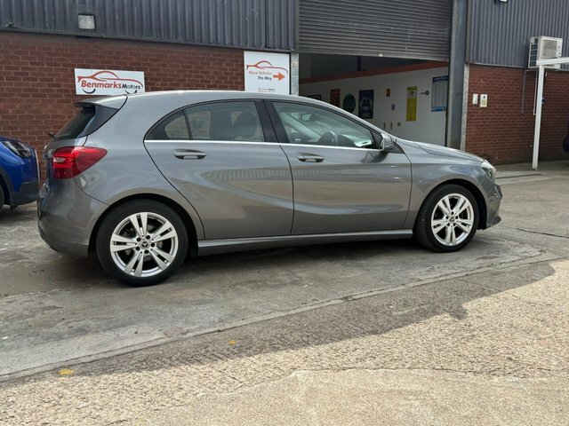 Mercedes-Benz A Class 1.5 A180d Sport Hatchback 7G-dct Euro 6 Grey #3