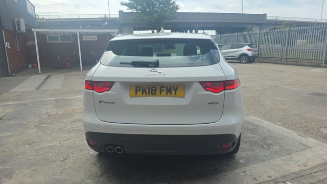 Jaguar F-Pace 2.0 D180 Prestige Suv Euro 6 S S White #4