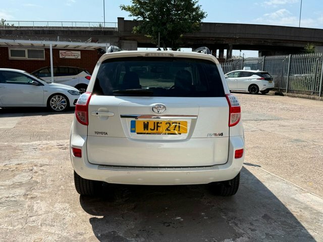 Toyota Rav 4 2.2 D-cat Sr Suv 4Wd Euro 5 150 P White #4