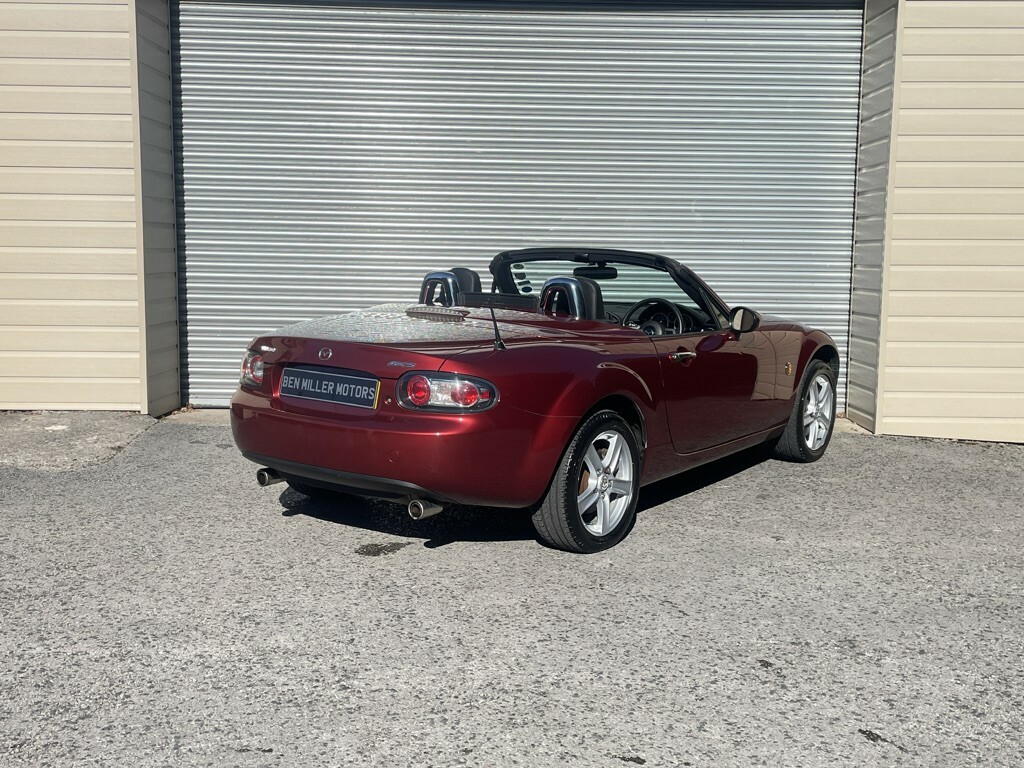 Mazda MX-5 I Roadster Sport 2-Door Red #7