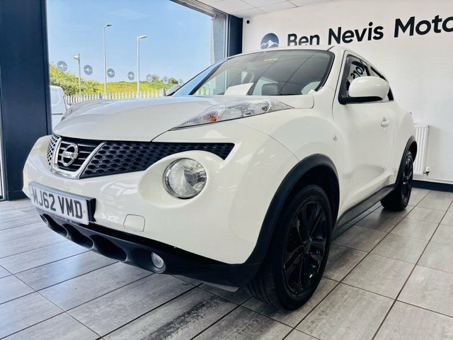 Nissan Juke Hatchback Blue #1