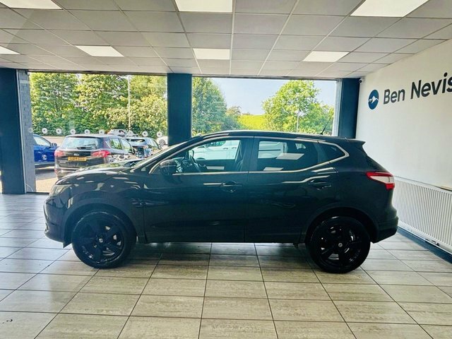 Nissan Qashqai 1.6 Dci N-tec Suv 2Wd Euro 6 S Black #3
