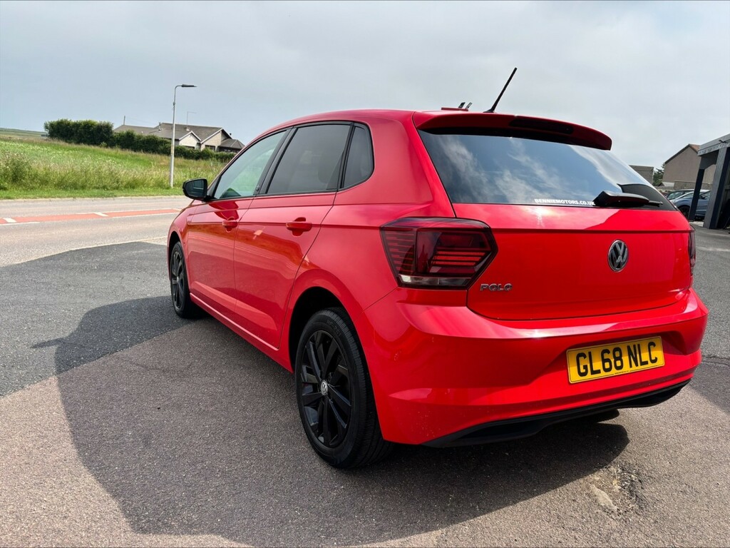 Volkswagen Polo Hatchback 1.0 Tsi Beats 2018 GL68NLC Red #4