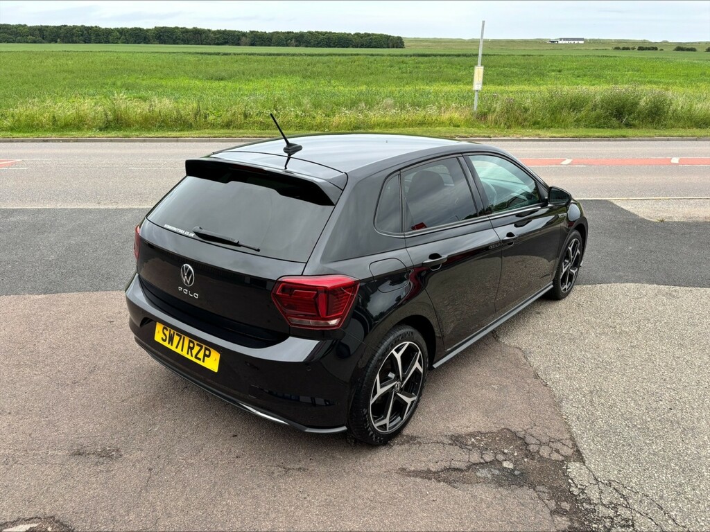 Volkswagen Polo Hatchback 1.0 Tsi R-line 2021 SW71RZP Black #3