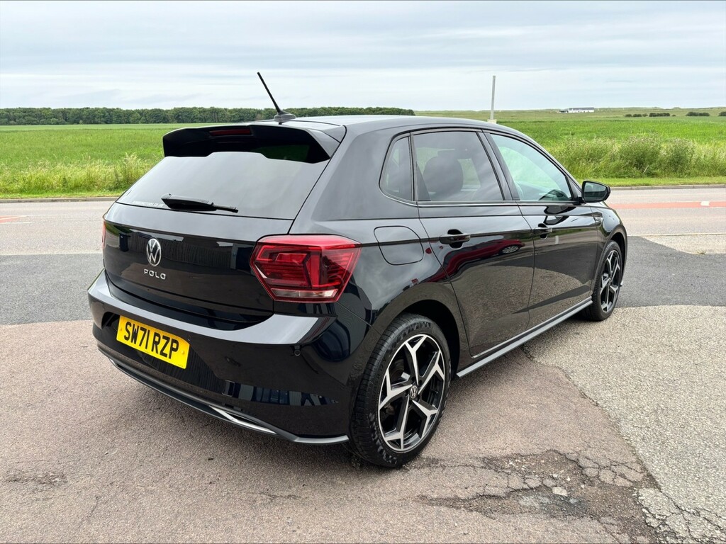 Volkswagen Polo Hatchback 1.0 Tsi R-line 2021 SW71RZP Black #2
