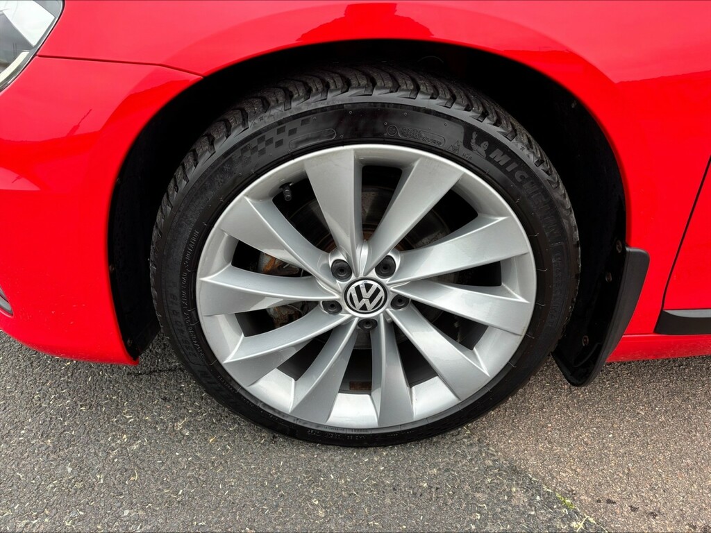 Volkswagen Scirocco White #17