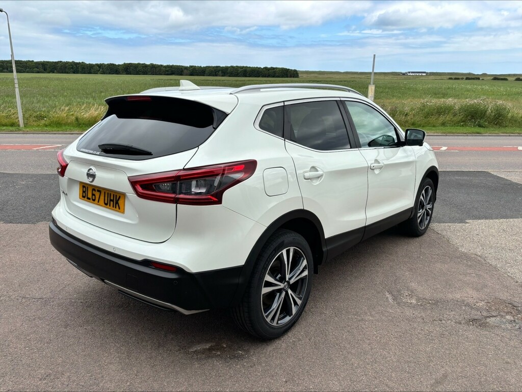 Nissan Qashqai Suv 1.5 Dci N-connecta 2017 BL67UHK White #4