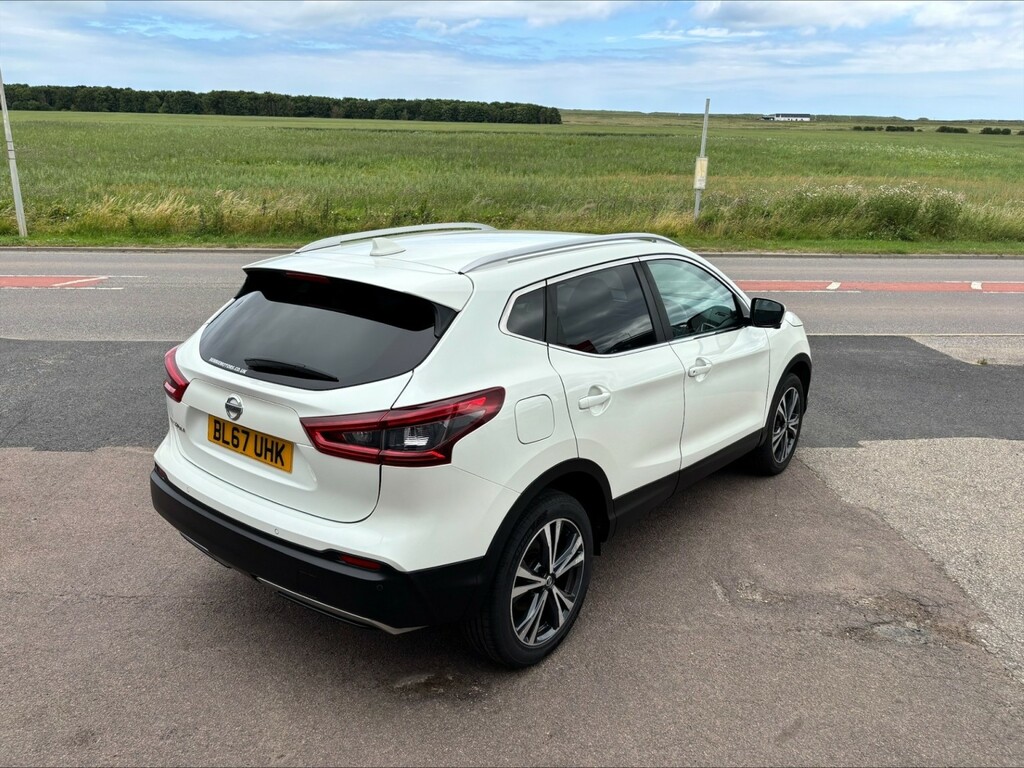 Nissan Qashqai Suv 1.5 Dci N-connecta 2017 BL67UHK White #3