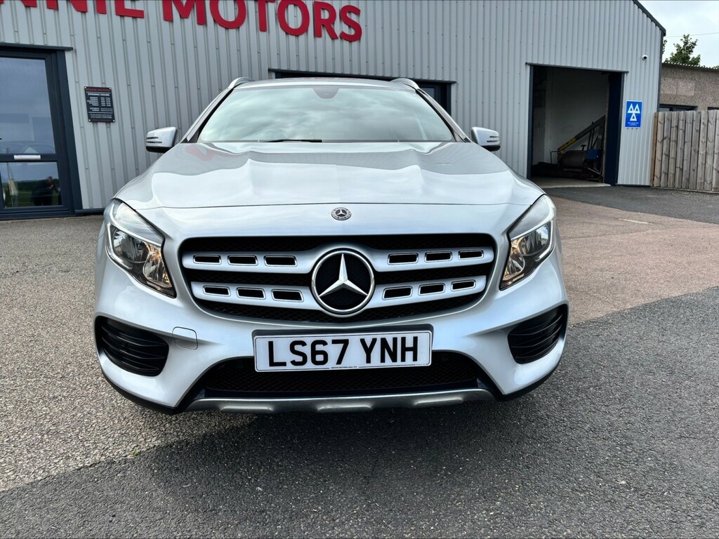 Mercedes-Benz GLA Class 2.1 Gla200d Amg Line Silver #6