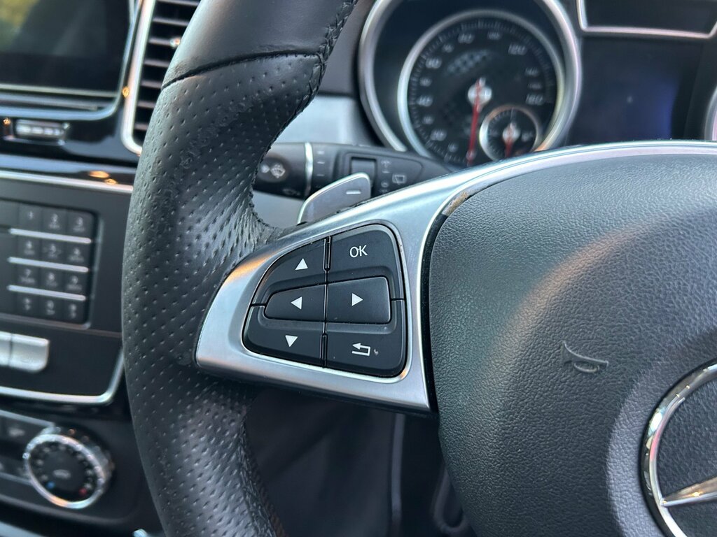 Mercedes-Benz GLE Class 250D 4Matic Amg Line 9G-tronic Black #27