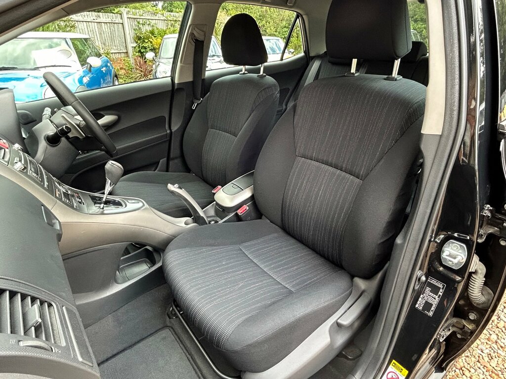 Toyota Auris 1.4 Tr D Grey #32