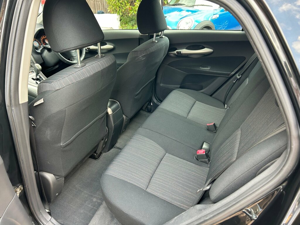 Toyota Auris 1.4 Tr D Grey #35