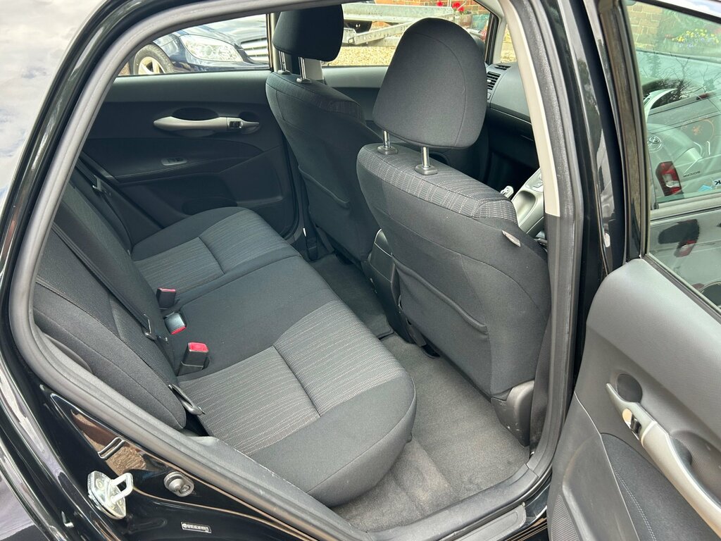 Toyota Auris 1.4 Tr D Grey #27