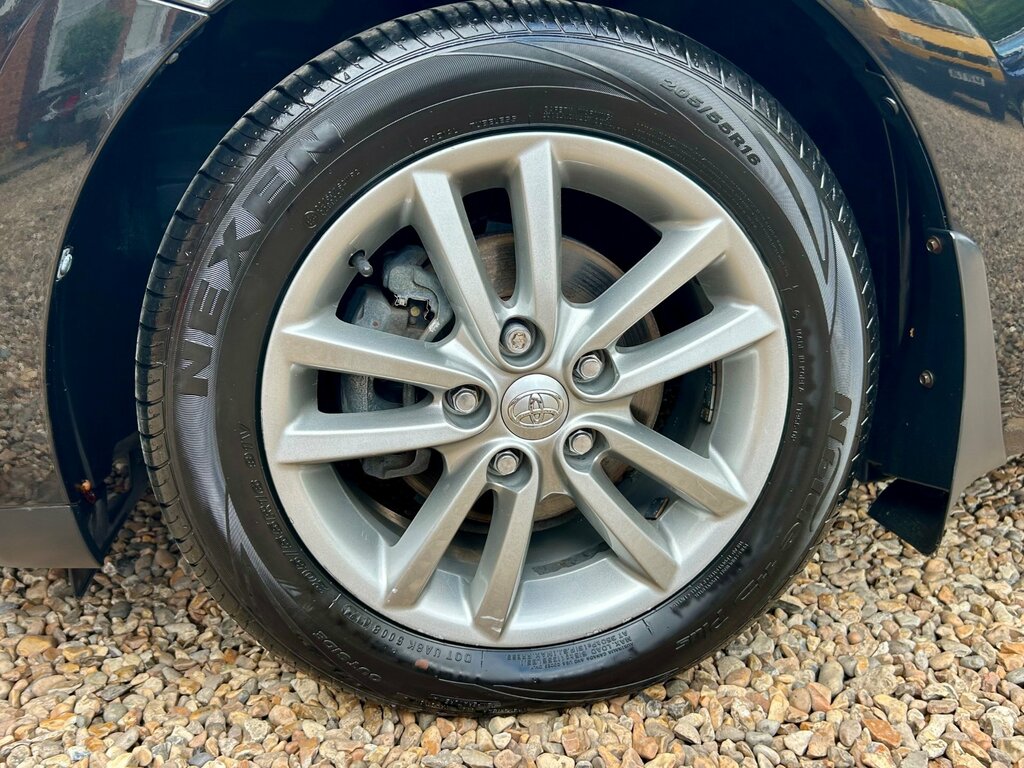Toyota Auris 1.4 Tr D Grey #18