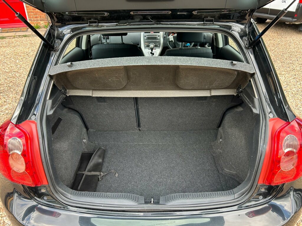 Toyota Auris 1.4 Tr D Grey #43