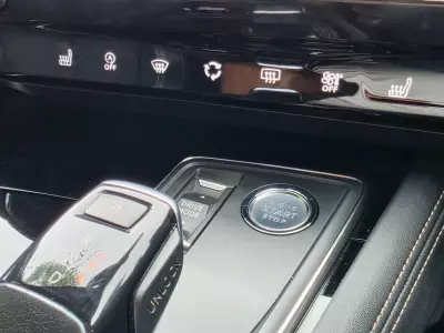Peugeot 508 508 Gt Line Bluehdi Ss White #29