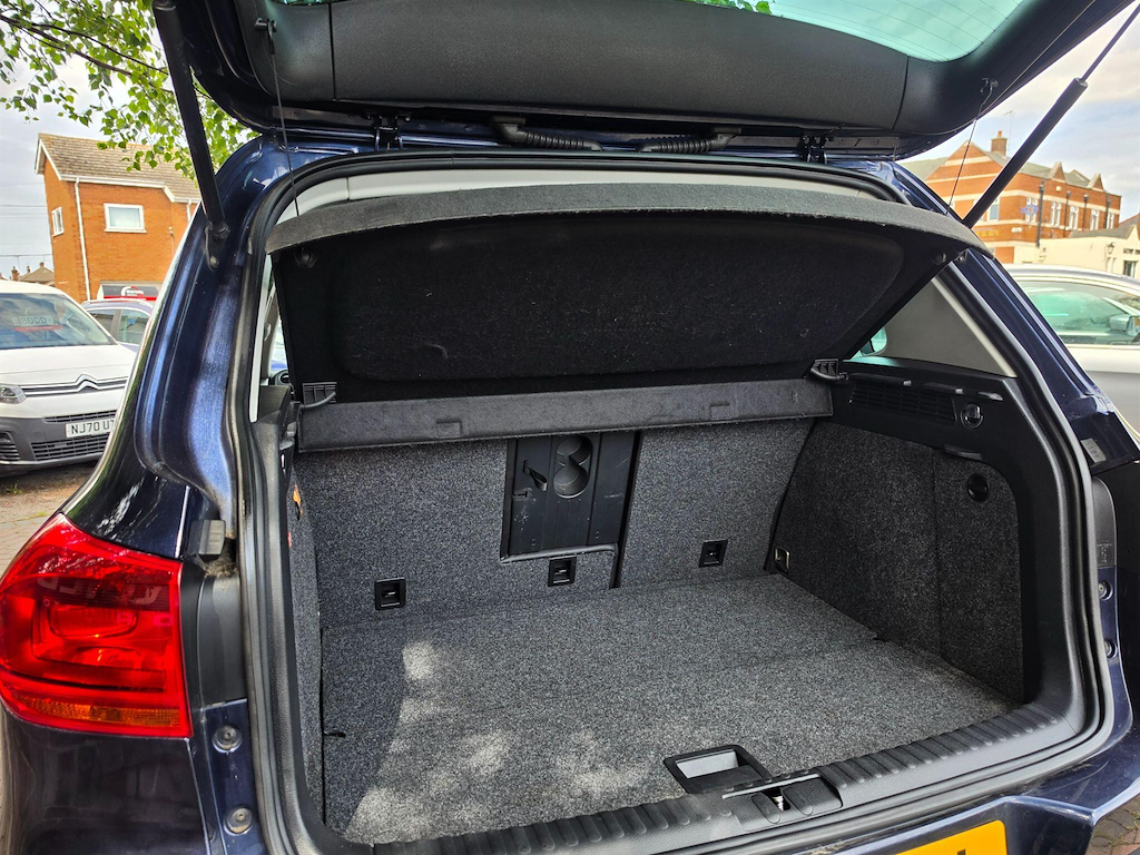 Volkswagen Tiguan R Line Tdi  #24