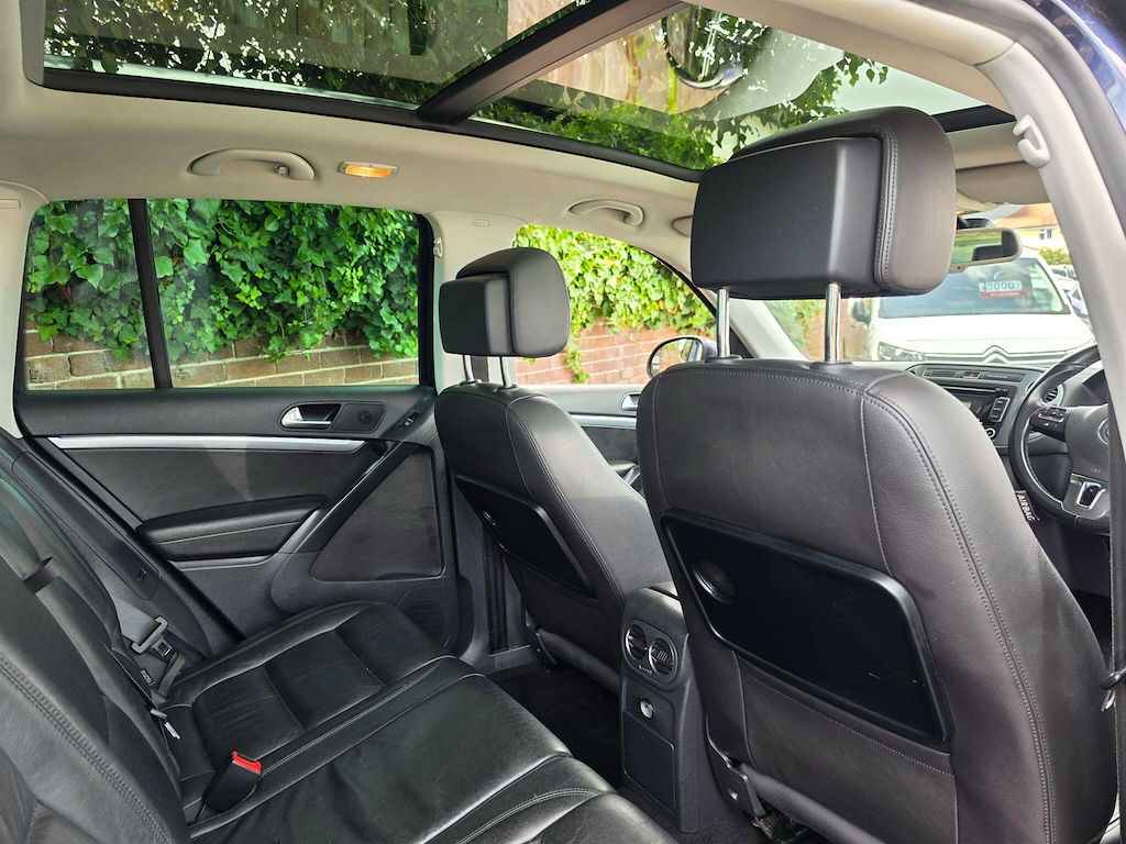 Volkswagen Tiguan R Line Tdi  #15
