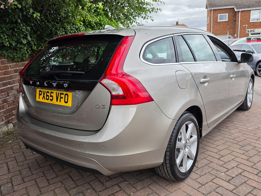 Volvo V60 2.0 D4 Business Edition Euro 6 Ss Gold #9